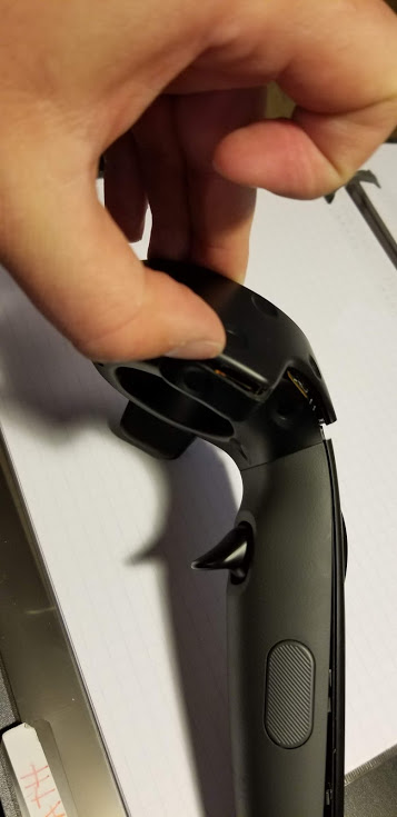 vive controller side